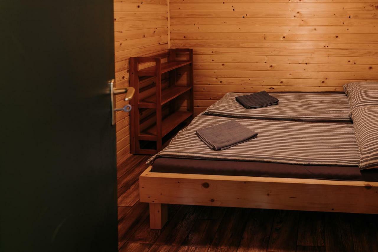 Apartamento Vackorkert Sirok Exterior foto